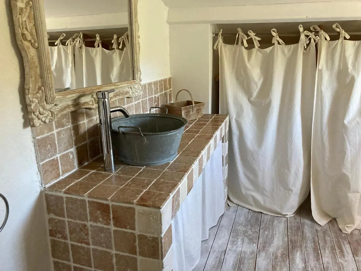 Maison Ensoleillee Au Milieu Des Pins Entre Marseille Et Cassis