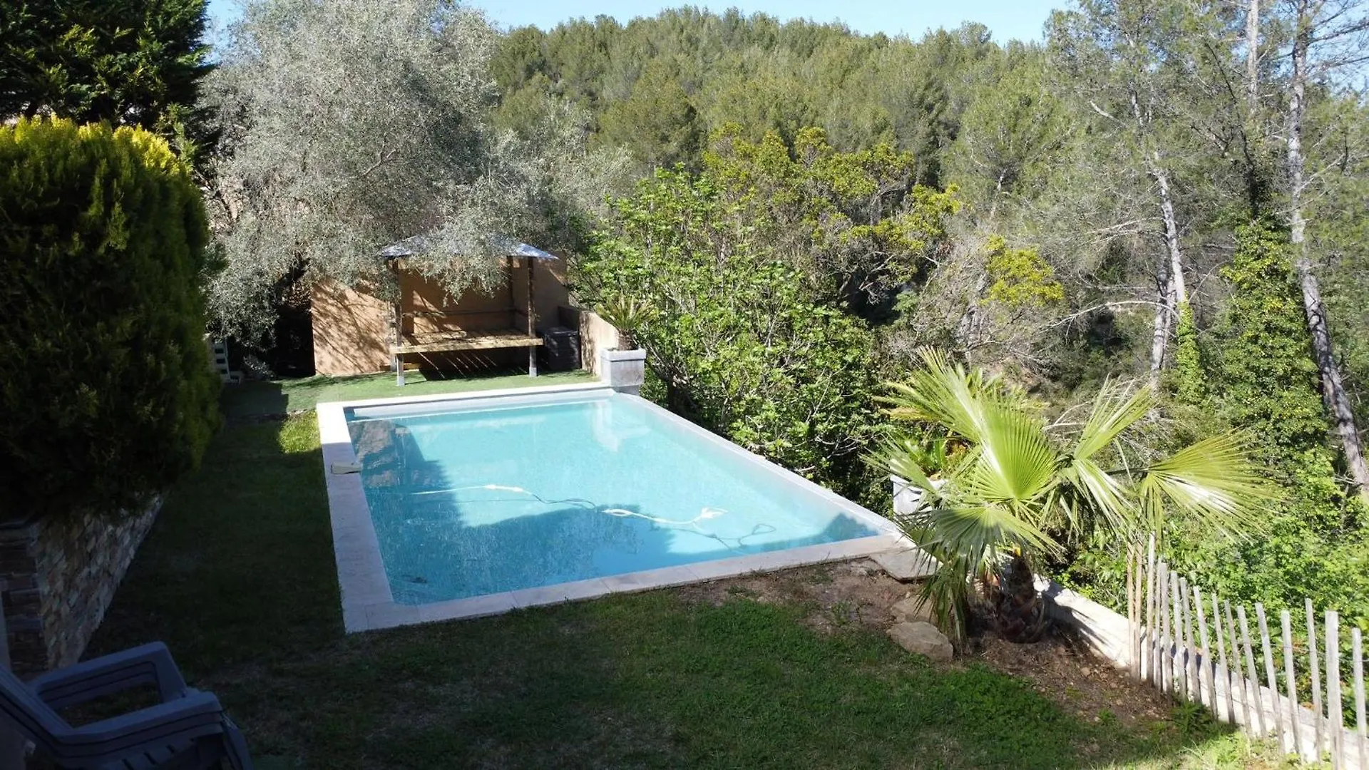 Maison Ensoleillee Au Milieu Des Pins Entre Marseille Et Cassis 0*,