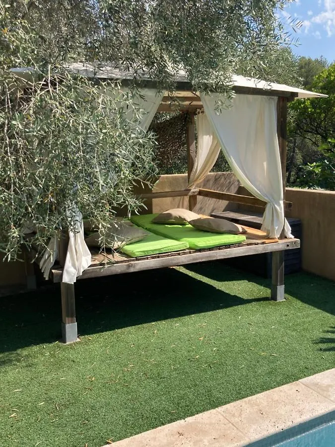 Villa Maison Ensoleillee Au Milieu Des Pins Entre Marseille Et Cassis