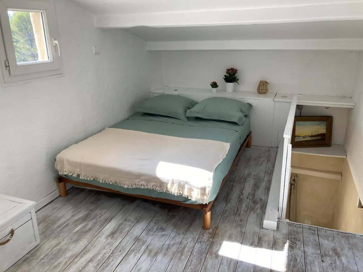 Villa Maison Ensoleillee Au Milieu Des Pins Entre Marseille Et Cassis